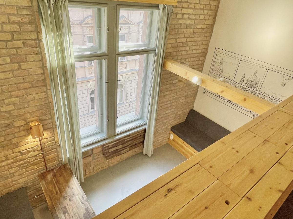 Lavender Circus Hand Drawn Apartments بودابست المظهر الخارجي الصورة